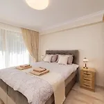 Appartamento Deluxe And Garden
