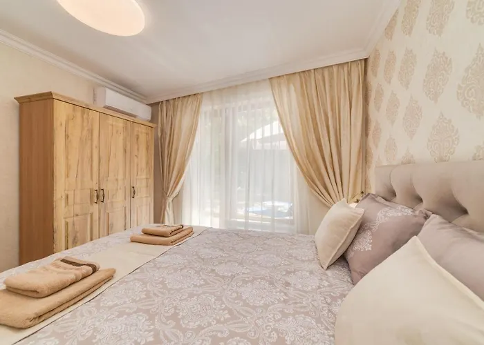 Deluxe And Garden Appartement