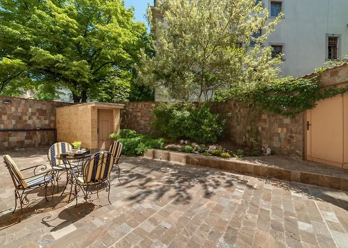 Appartement Deluxe And Garden *