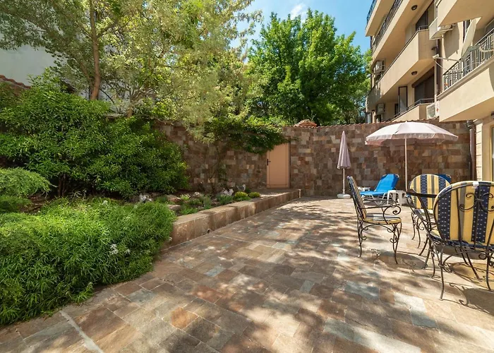 Appartement Deluxe And Garden