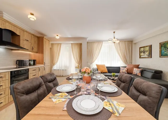 Apartment Deluxe And Garden Varna